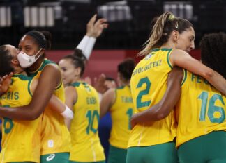 Vôlei: brasileiras têm vitória apertada contra dominicanas