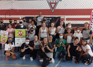 Caratecas carmenses conquistam 25 medalhas em campeonato do ‘Circuito Mineiro de Karatê 2021’