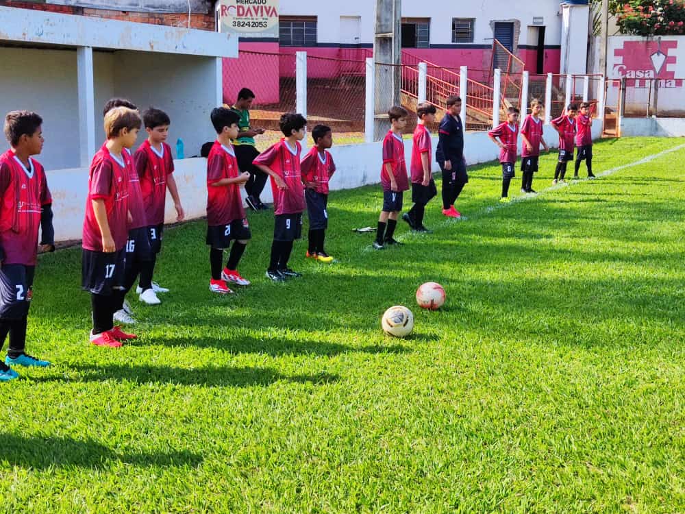 Patos 1 - Notícias de Patos de Minas e região  Ao Vivo: Assista o jogo  entre Escolinha da Prefeitura de Lagoa Formosa e Show de Bola pela Copa  Mirim