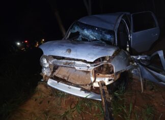 Três pessoas ficam feridas em grave acidente na LMG-740