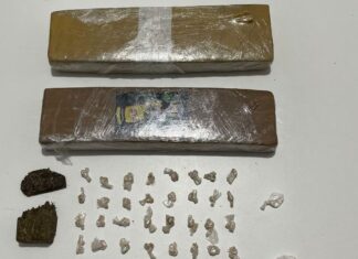Serra do Salitre – Homem invade casa da ex, tem surto e acaba preso por tráfico de drogas