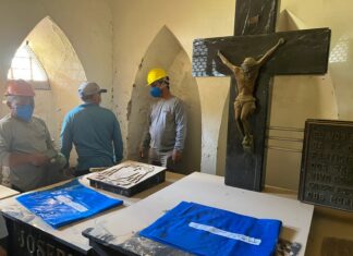 Diocese de Patos de Minas realiza exumação dos restos mortais de Dom José André Coimbra e de sacerdotes sepultados na cripta da Catedral Diocesana