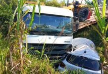 Caminhão com defeito no sistema de freios provoca acidente com cinco veículos na MGC-354, em Patos de Minas
