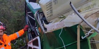Piloto de 44 anos morre após queda de avião agrícola em área rural de João Pinheiro