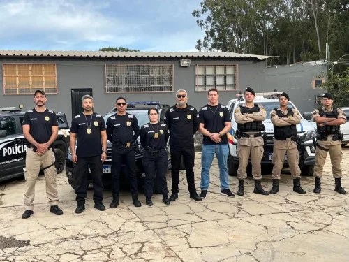 Polícia Civil e Militar cumprem mandados e apreendem celular furtado na região do Alto Paranaíba