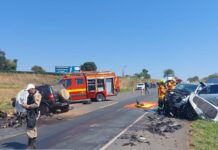 ATUALIZADA: Colisão frontal entre EcoSport e Hilux deixa uma pessoa morta e duas feridas na BR-354, em Rio Paranaíba